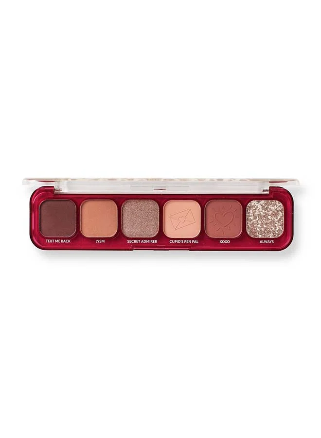 صانع المتاعب Little Trouble Shadow Palette Love Note